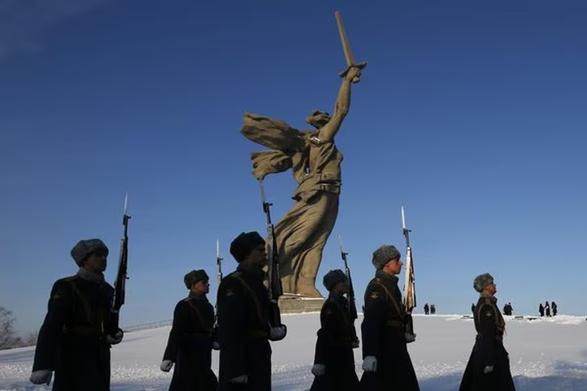 Rusia conmemora los 80 años de la victoria de Stalingrado en plena