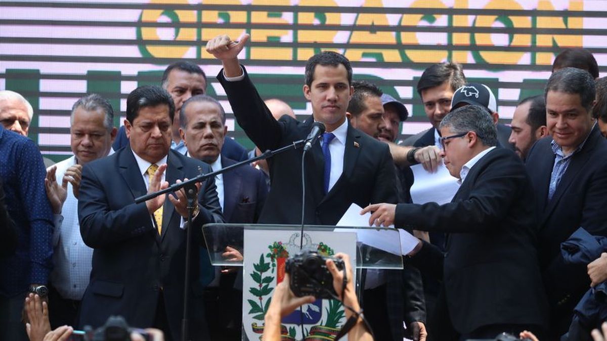 Guaidó inhabilitado para ejercer cargos públicos en Venezuela por la