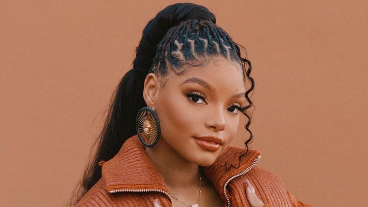 Halle Bailey Actriz De La Sirenita Revela Que Se Convirti En Madre