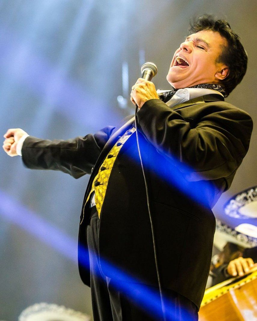 El Hijo De Juan Gabriel Anuncia Su Regreso