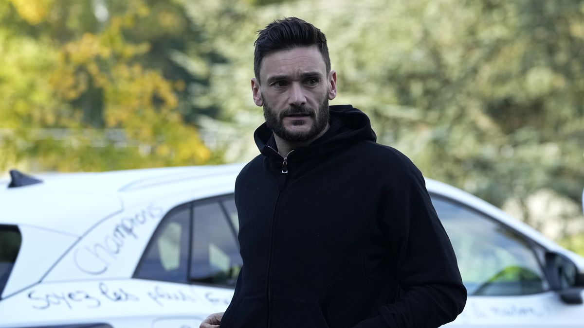 Hugo Lloris capitán de Francia anuncia su retiro