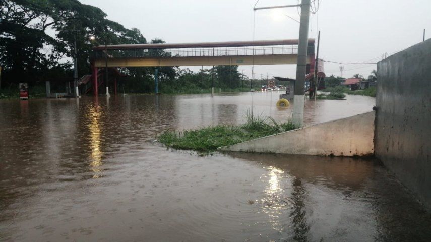 Lluvias provocan inundaciones y afectan producción de agua