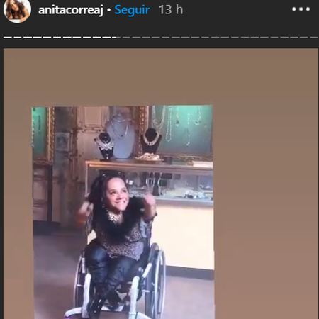 Anita Correa durante las grabaciones de Bichota