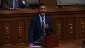 Diputado Gilber Caro dice que estuvo once días esposado durante su detención
