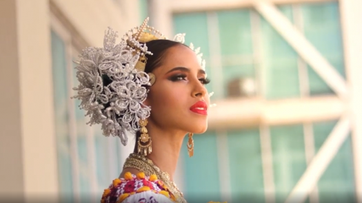 Señorita Panamá 2020 rinde honor a la patria