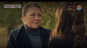 Esma intenta reconciliarse con su hijo, sin embargo Firat no está dispuesto a perdonarla tan fácilmente. La situación se torna más incomoda para Firat por la presencia de Zeynep, quien por su lado también se emociona al conocer a Esma.&nbsp; Tras la discusión entre madre e hijo, Zeynep le reclama el poco tacto a Firat.