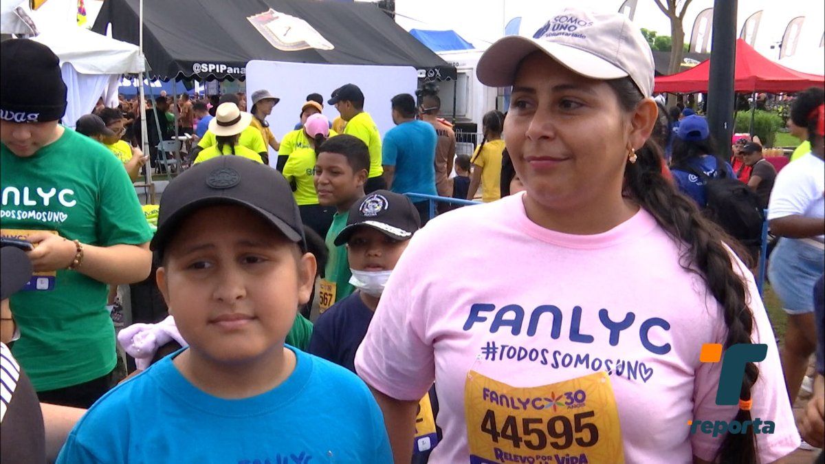 Panameños se unen a la carrera "Relevo por la Vida" de Fanlyc