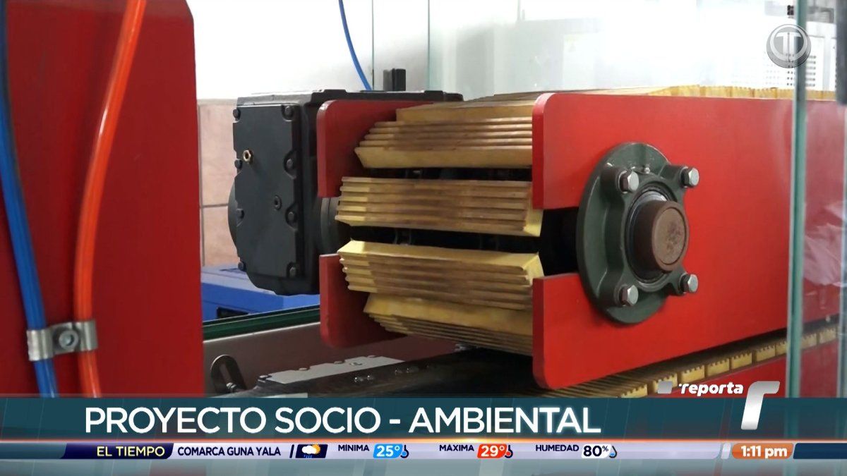 Ponen en marcha máquina de procesamiento de plástico