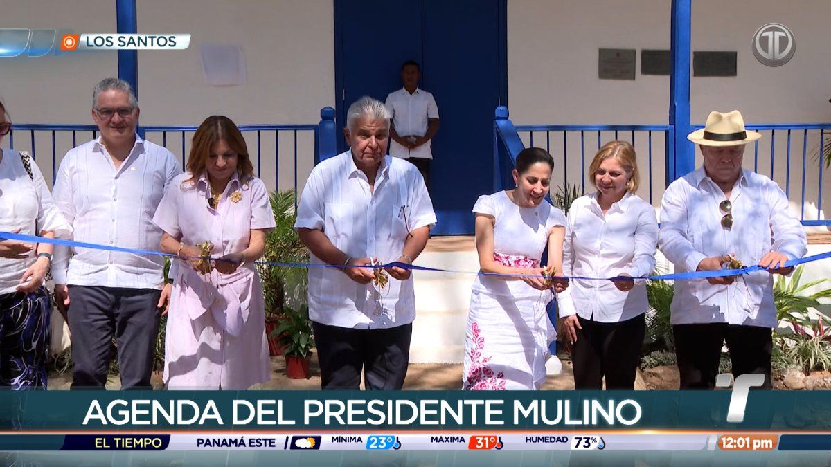 Presidente Mulino inaugura obras durante gira en Azuero
