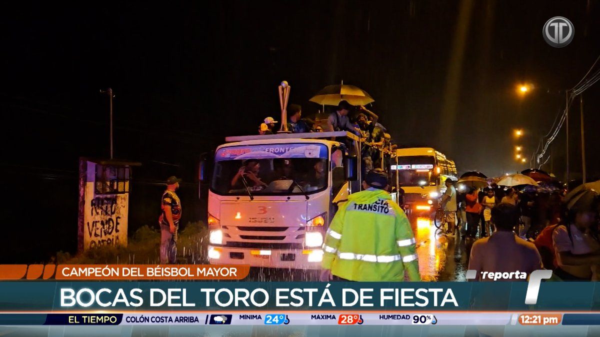 Equipo de béisbol de Bocas del Toro fue recibido con una caravana