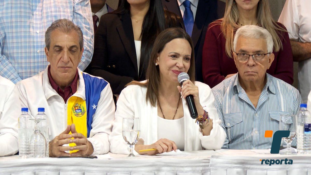 María Corina Machado habla sobre ruta democrática para Venezuela y confirma aspiración presidencial
