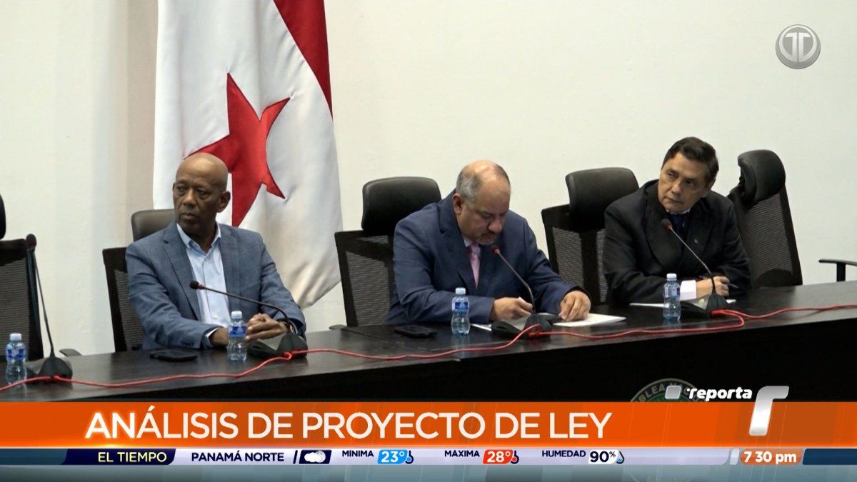 Asamblea analiza proyecto de ley sobre atención a 