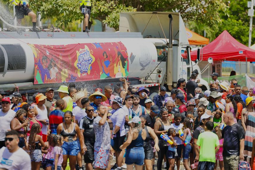 Culecos de Carnaval en la Cinta Costera se desarrollan con éxito