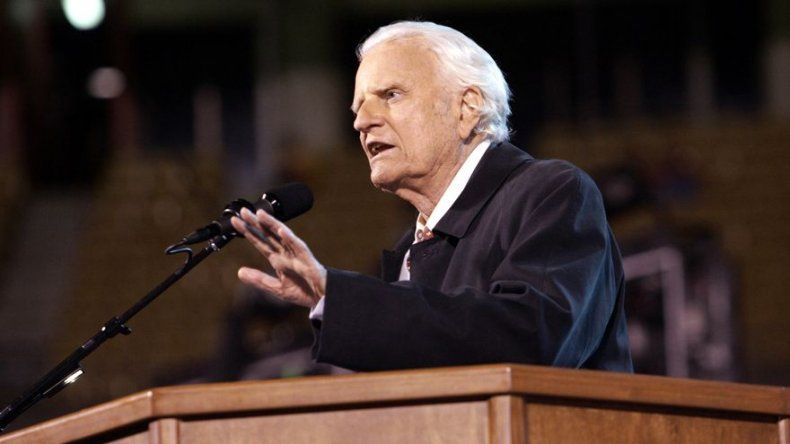 Donald Trump asegura que no había nadie como el pastor Billy Graham