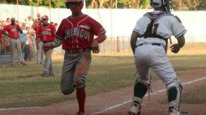 Triple empate en lo más alto de la tabla de posiciones