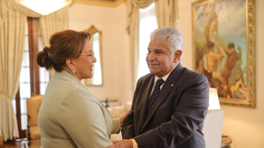 El presidente Mulino y Xiomara Castro fortalecen lazos de cooperación