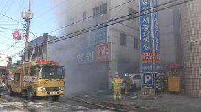 Incendio de un hospital deja 37 muertos en Corea del Sur