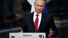 Putin ofendido por no figurar en lista de EEUU de rusos sancionables