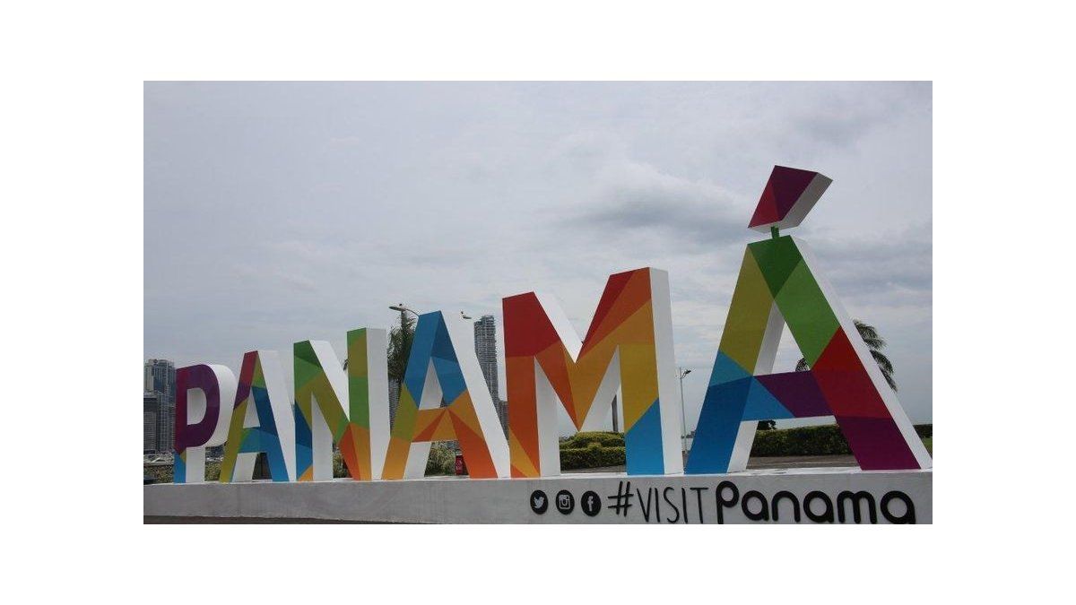 Inauguran parador fotográfico en Cinta Costera