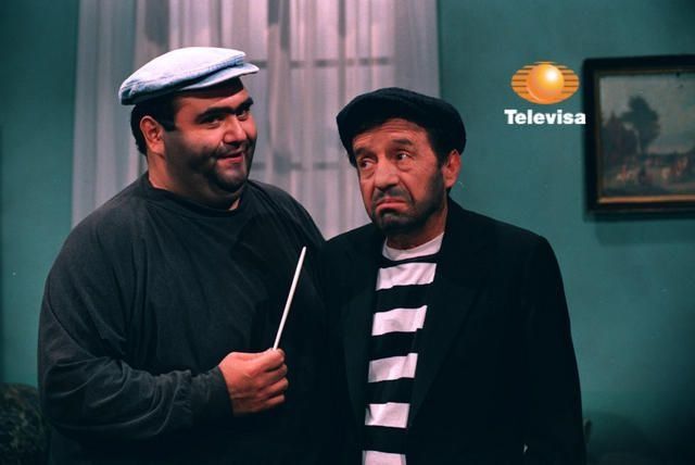 El presidente de Ecuador da las gracias al fallecido Chespirito