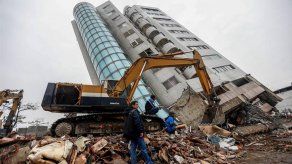 Intensifican las labores de localización y rescate de 58 atrapados en Taiwán