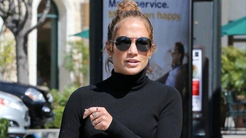 Perros de Jennifer Lopez irritan a sus vecinos de Los Hamptons