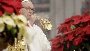 Papa pide ayudar a pobres y sin techo en la Epifanía