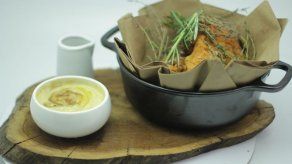 El pollo de mamá- Hernán Correa