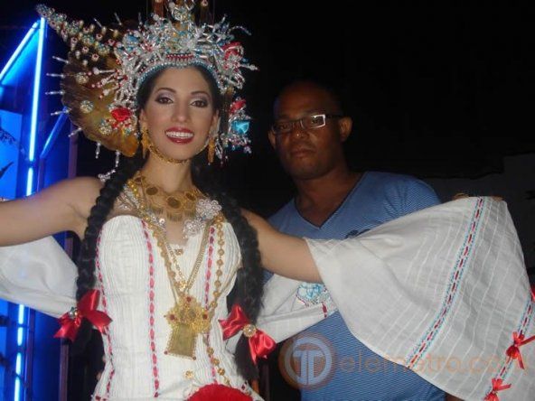 Detrás de la gala típica