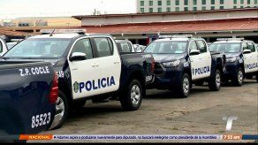 Entregan a la Policía Nacional más de 40 vehículos patrulla Entregan a la Policía Nacional más de 40 vehículos patrulla