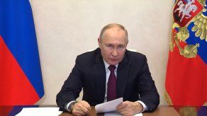 Rusia inaugura rompehielos de propulsión nuclear para exportar hidrocarburos