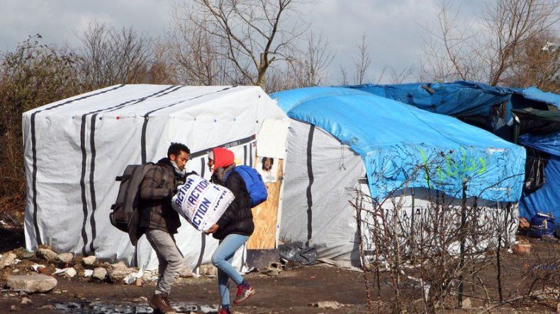 Desasosiego en pueblo francés que recibirá a migrantes