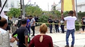 Desalojo en Brooklincito culminó en detenciones y empujones con la PN