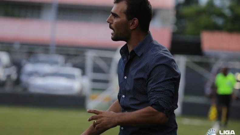 Patricio Sampó el primer técnico del Apertura 2019 en caer