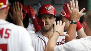 Harper y Zimmerman jonronean en triunfo de los Nacionales