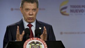 Santos viaja a La Habana para reunirse con negociadores de paz con FARC