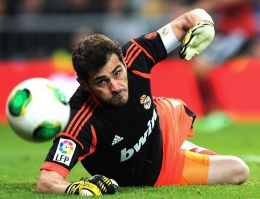 Casillas, Butragueño y Florentino Pérez reciben al COI en el Bernabéu