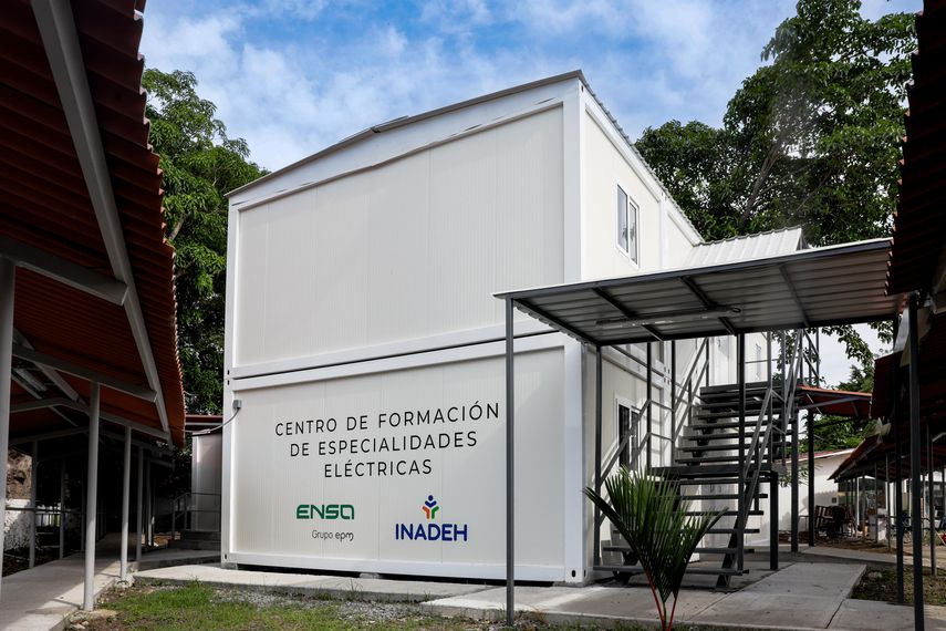 INADEH y ENSA inauguran nuevos salones para formación eléctrica especializada en Tocumén