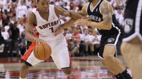 Raptors derrotan a Nets 100-95 e igualan 1-1 serie en el Este