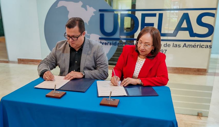 Convenio con Laboratoristas fortalecerá la investigación y el desarrollo académico de UDELAS.