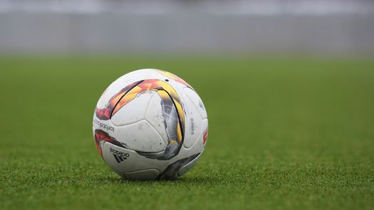 Suspenden partido de fútbol tras batalla a cuchillo