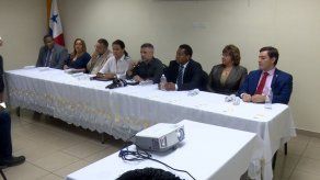 Alcalde y diputados de San Miguelito plantean problemas del sector al titular del MOP