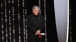 El director de cine franco-griego Costa Gavras desmiente su muerte