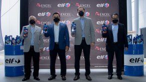 ELF es una marca con más de 45 años de historia, muy ligada al mundo de la automoción y del deporte del motor.