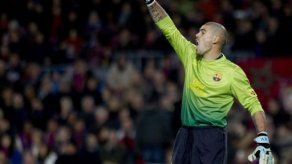Portero Valdés seguirá una temporada más en el Barcelona