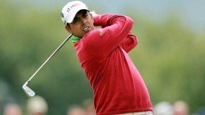 Lahiri hace hoyo en uno en el Abierto Británico