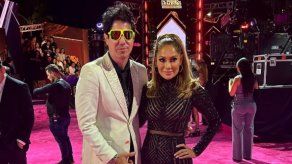 Emilio Regueira y JLo comparten grato momento.