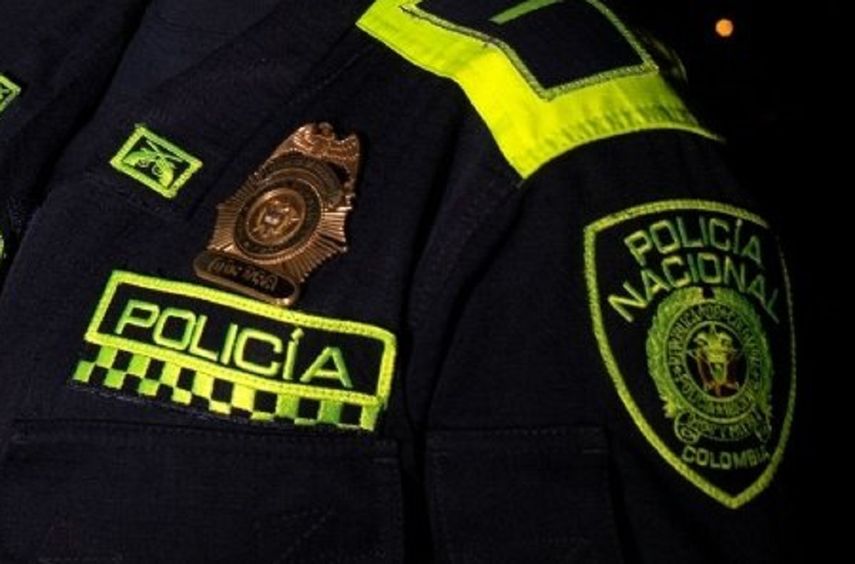 Ataque Con Explosivos Deja Ocho Policías Muertos En Colombia