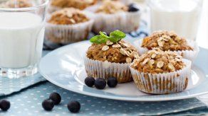 Prepara una deliciosa receta de muffins con avena y linaza