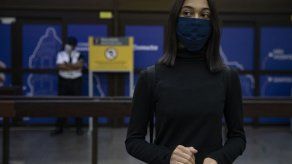 DAVID BILLER, ALMUDENA CALATRAVA y TATIANA POLLASTRI